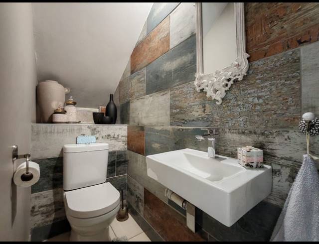 3 BEDROOM TOWNHOUSE FOR SALE IN THREE RIVERS PROPER